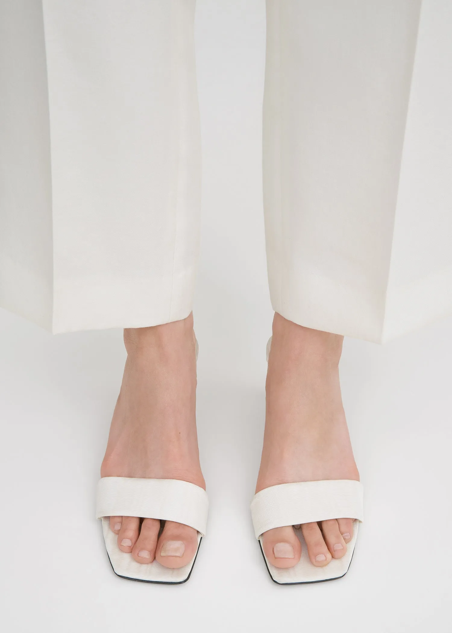 The Mule Sandal off-white