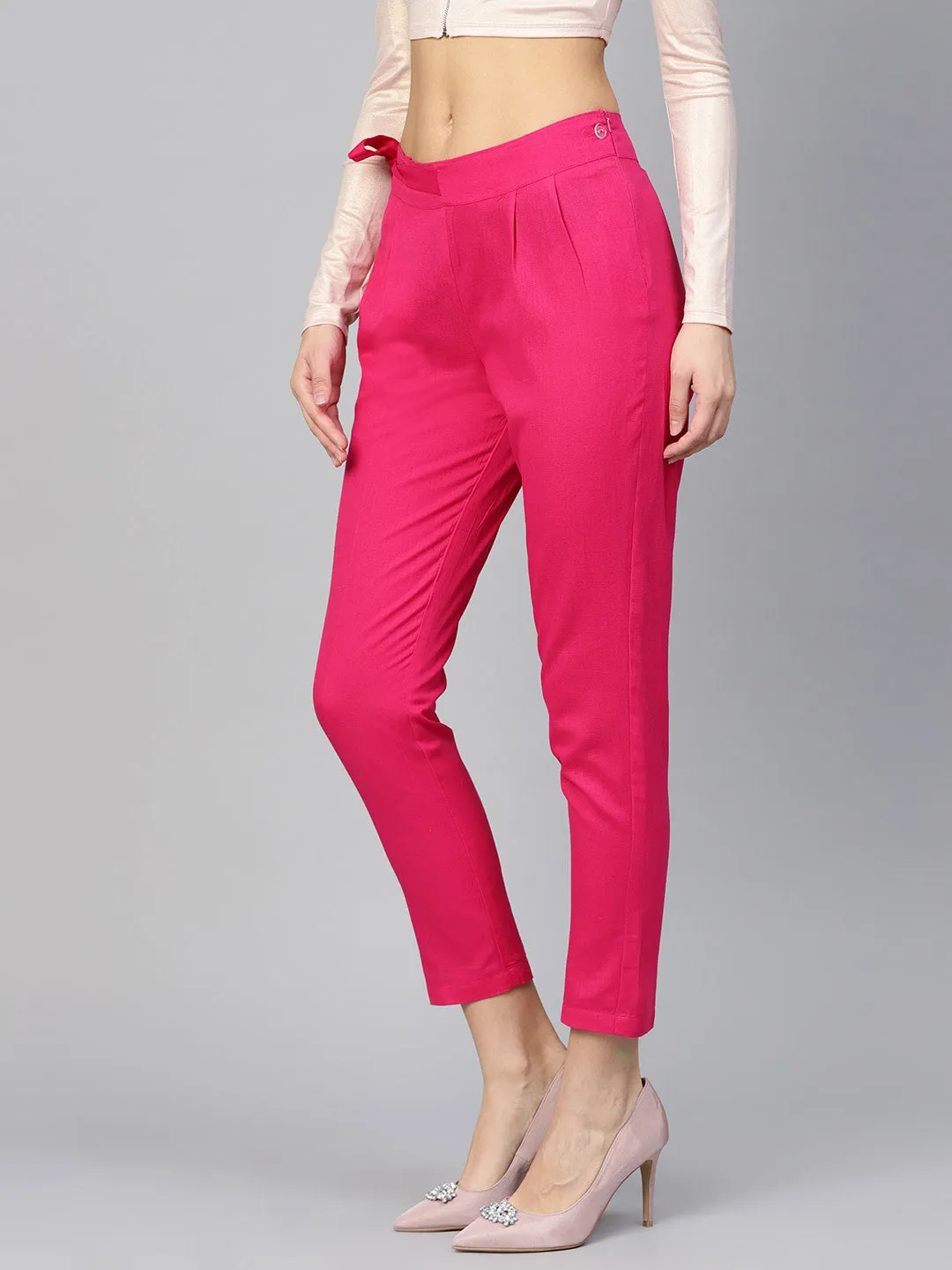 Women Magenta Solid High-Rise Cropped Trousers