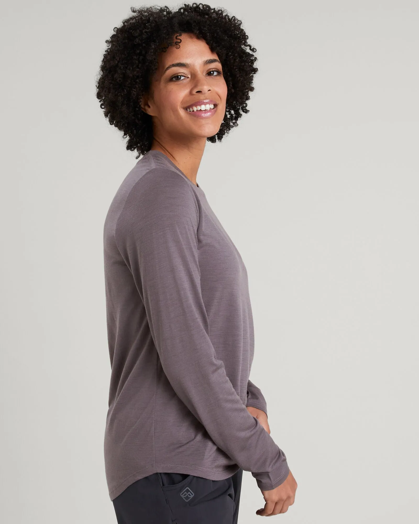 Women's 100% Merino Long Sleeve Crew Top - Light Quartz